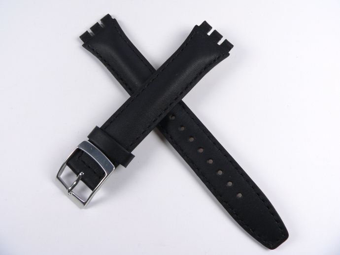 Řemínek kožený SWATCH 6431701 17mm černý